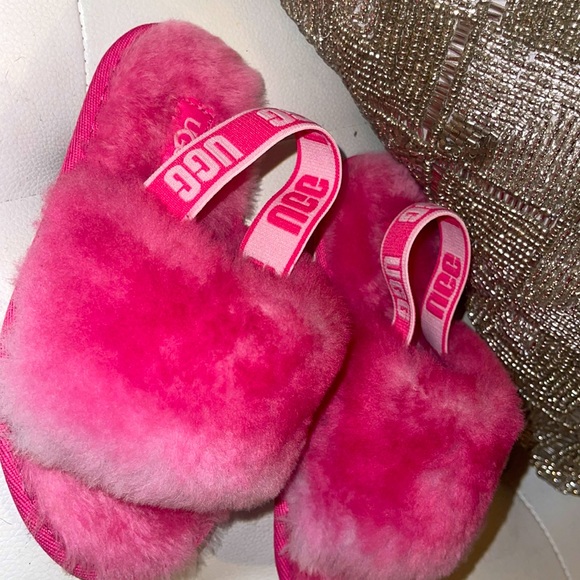 UGG Other - New toddler girl Ugg, cute pink light weight shoe